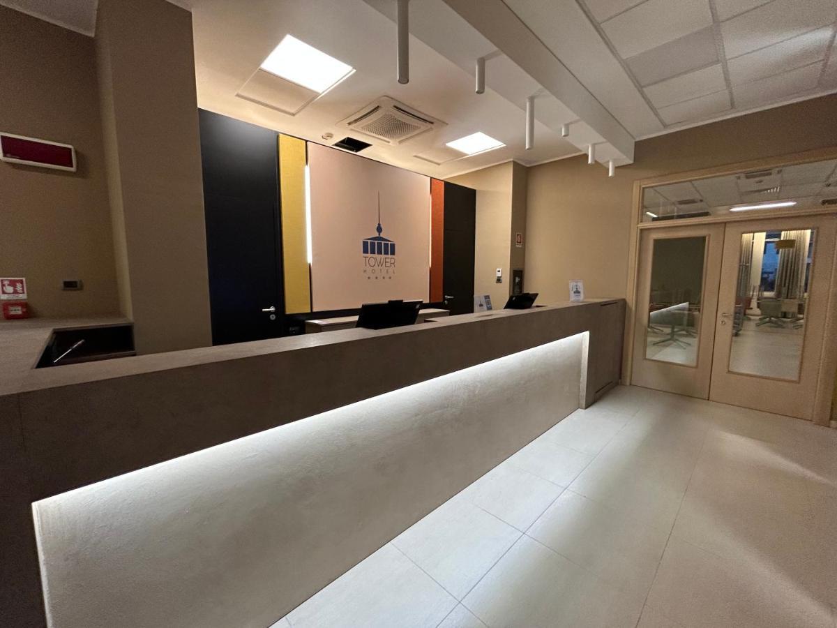 Tower Hotel Malpensa Busto Arsizio Esterno foto